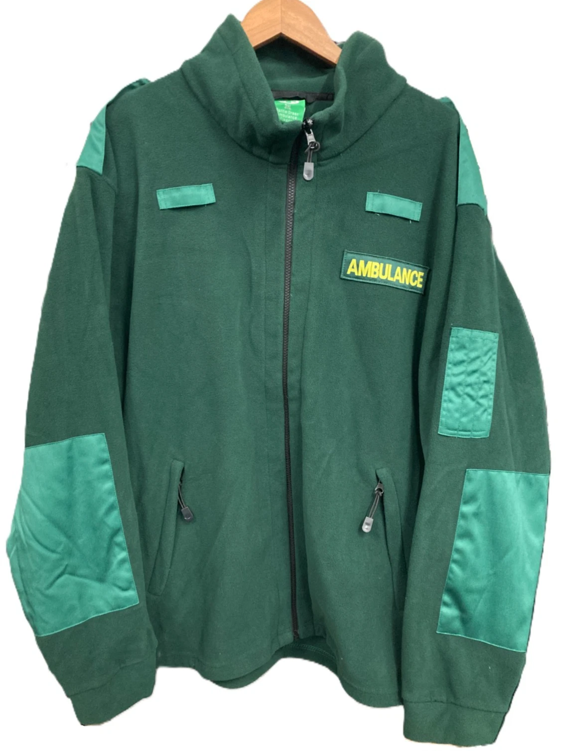 Ambulance Fleece Jacket Bottle Green Liner Badges EMT EMS First Aid Responder
Opens in a new window 