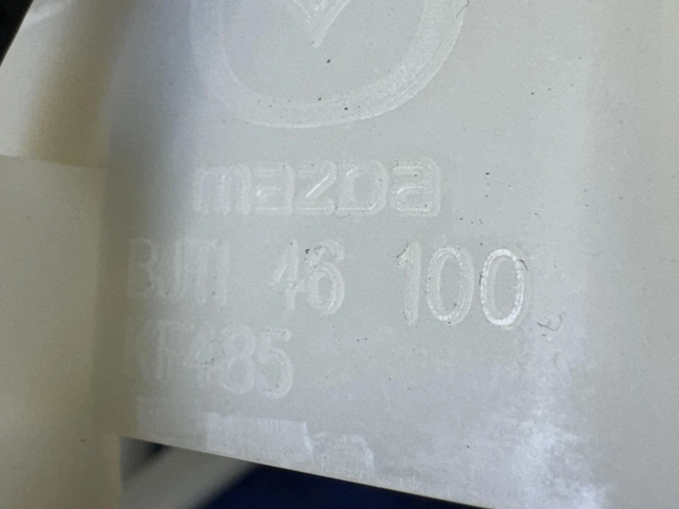 2014-2016 Mazda 3 Shift Lever Automatic Gear Lever OEM DA7V-46-100-KF485 - Изображение 2 из 4