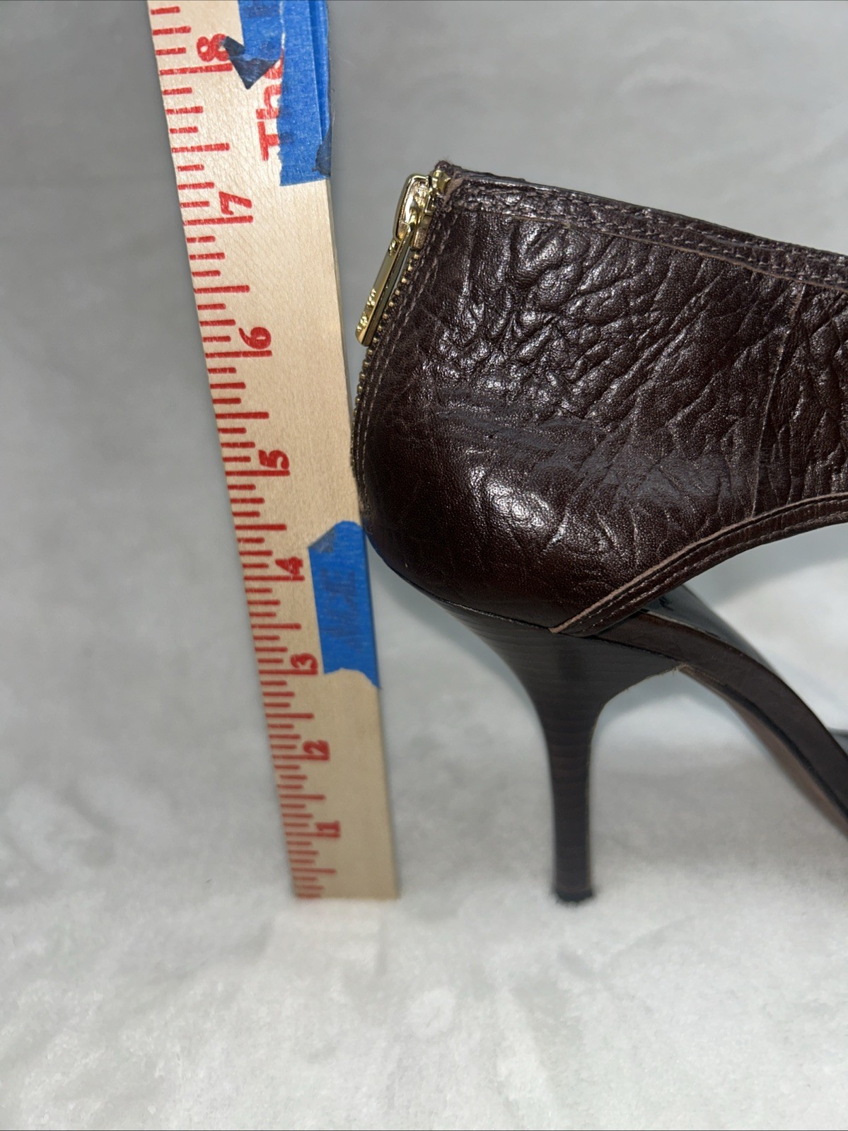 Tory Burch Black Textured Leather Peep Toe Ankle T-Strap Heels Size 9.5 BROWN thumbnail 10