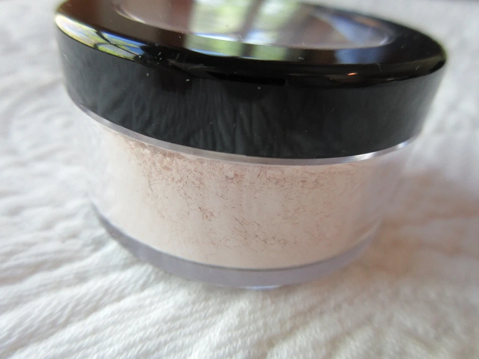 PRINCESS MARCELLA BORGHESE IVORY VEIL-01 MINERAL VEIL POWDER 0.17 oz. MADE ITALY - Image 3 of 4