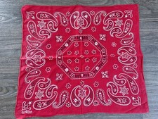 Handkerchief Bandana Fast Color Cotton Floral Paisley 21x19 Trunks Up Red Vtg