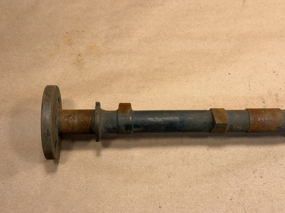 Original Jaguar 2.4 Mk1 3.4 Mk7 Inlet Camshaft C4488 - Image 3 of 4