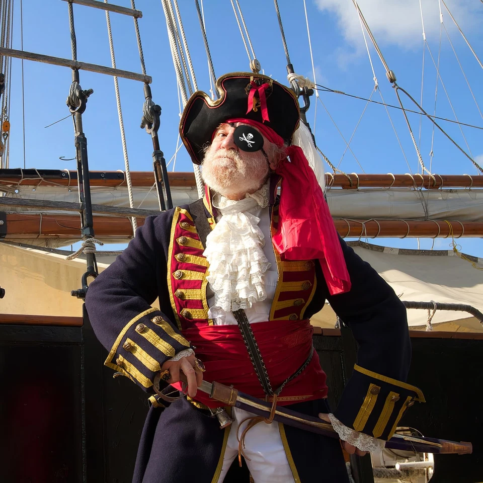 Pirate Skull Eye Patch for Kids - Lazy Eye Mask for Children Black - Image 2 of 4