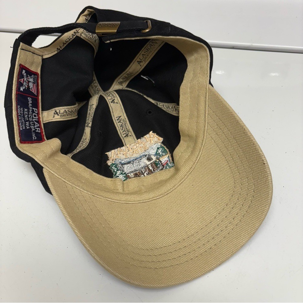 Black Baseball Cap - image 7