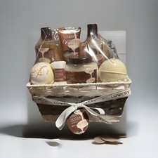 Lovery Gift Spa Basket Vanilla Coconut Bath Set-Lotions, Bath Bombs, Oil, Towel
