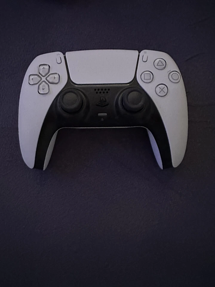 Sony Ps5 Mit 3 Spiele ., Foto 2 von 4