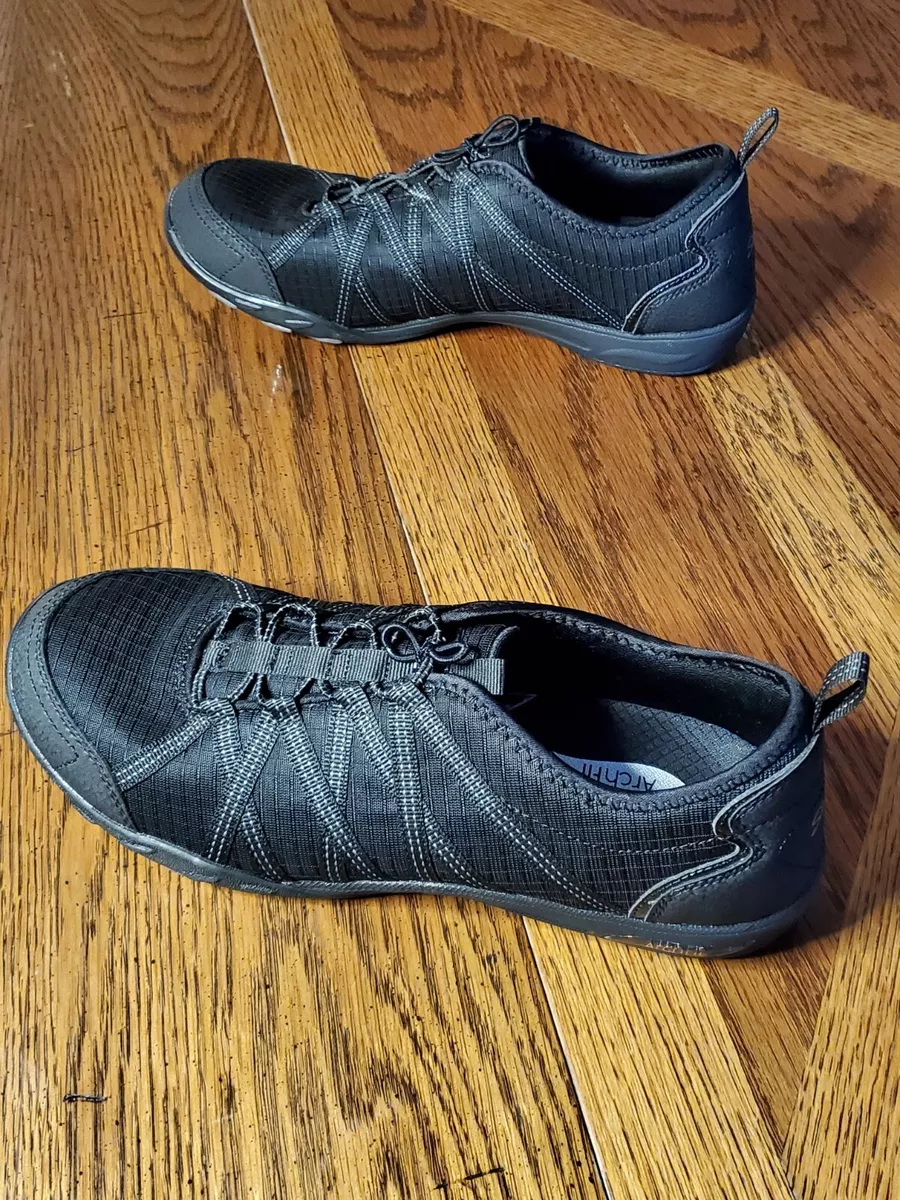 Skechers Women s Arch Fit Comfy Slip On Sneaker 9 Womens Black UK