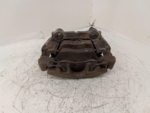 VW PASSAT Variant B5 3B5 Bremssattel vorne links 1.90 Diesel 81kw 1999 27610569