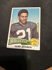 1975 Topps Rookie RC Card #524 Cliff Branch Oakland Raiders VgEx Free Shipping!. rookie card picture