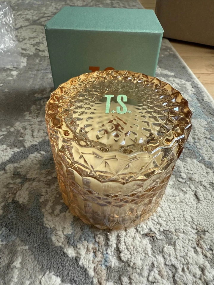 Vela Taylor Swift The Life Of A Showgirl - Imagem 4 de 4