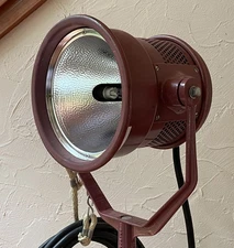 Mole Richardson Type 4081 Molequartz Mickey-Mole Open-face Stage Light    (RG20)