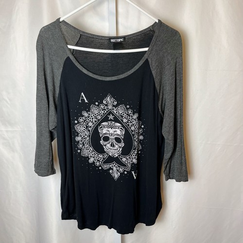 VTG 2000s Hot Topic Women’s M/L Skull Ace of Spades Gothic Raglan Punk Y2K Top