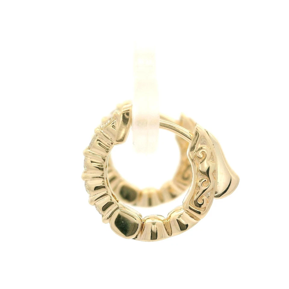 Nuevos aretes tipo argolla Huggie pequeños de diamantes de 0,40 quilates de oro de 14 k con cierre de empuje Foto 4 de 4