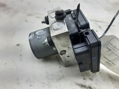 Anti-Lock Brake Part Assembly Includes Module 17 Jeep Cherokee 68304564AA