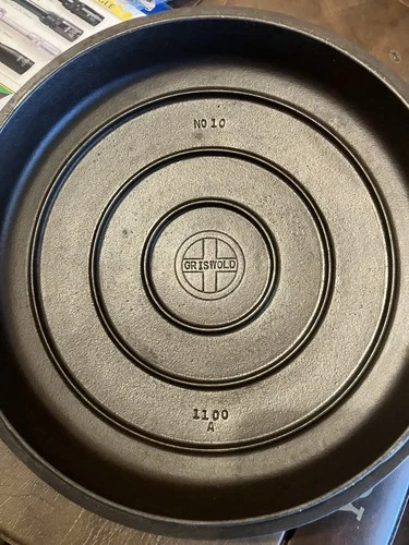 Restored Griswold No. 10 Cast Iron 1100A  Lid Self Basting Cover, Nice!
