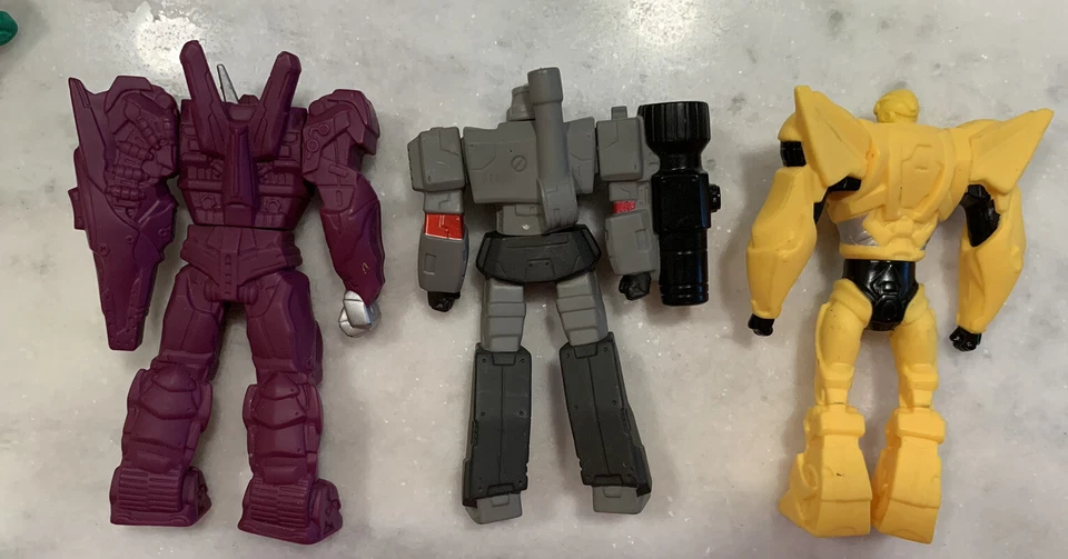 Transformers Titan Guardians Lot: Shockwave, Megatron, & Bumblebee, 2013, Rare - Image 2 of 2