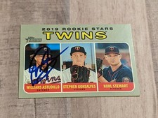 Willians Astudillo Signed 2019 Topps Heritage Card #386 COA RC Gonsalves Stewart
