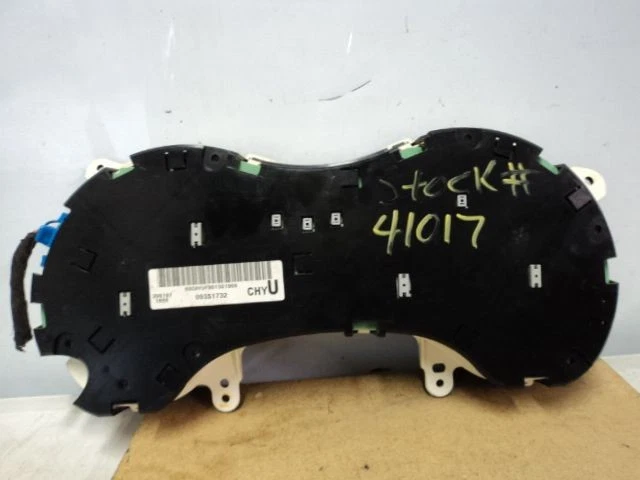 Speedometer Instrument Cluster 09351732 Fits 00-03 PONTIAC GRAND AM SE C-49739 - Image 2 of 2