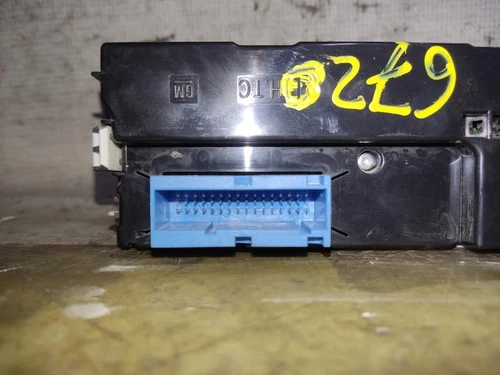 Klimasteuerung für OPEL VECTRA C BERLINA Comfort 2005 1093409 - Bild 2 von 4