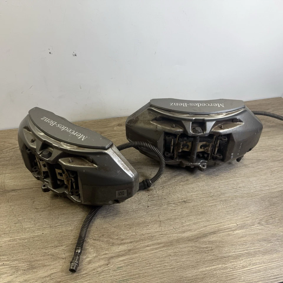 PAR DE PINZAS DE FRENO DELANTERAS BREMBO CONDUCTOR/PASAJERO MERCEDES SL550 SL440 13-20 Foto 4 de 4