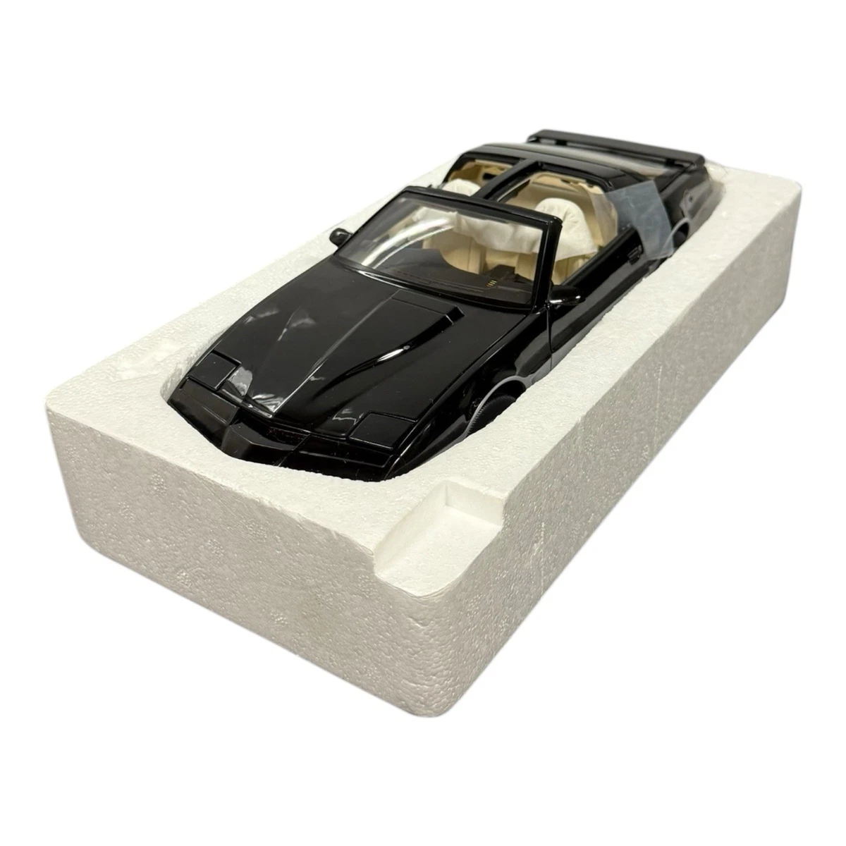 Hot Wheels Elite Knight Rider 1:18 Scale Diecast Cars, Trucks