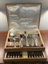 Ercuis / Superb Cutlery Set 61 P Silver Plated Laurel Decoration