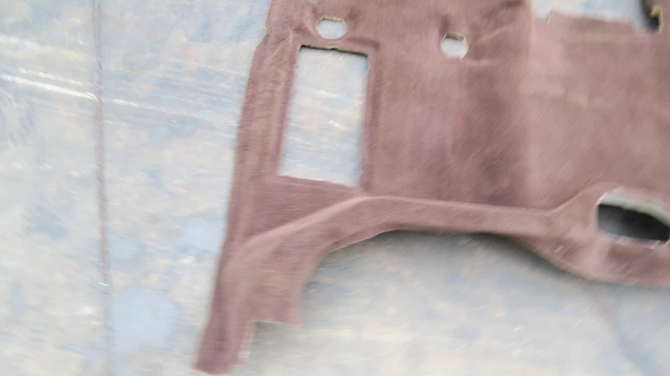 Ram 1500 2014-2018 OEM cabina y media alfombra sección marrón Foto 3 de 4