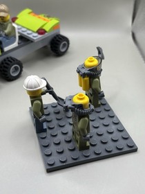 LEGO City Volcano Explorer minifigures qty 4 60124 60125 cty0685 cty0686