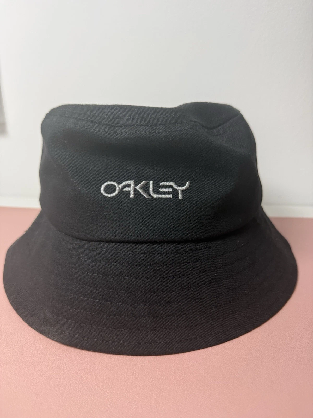 Vintage Oakley Bucket Hat Black Embroidered Spellout Y2K 90s Skate Surf One Size