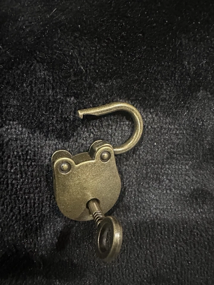 Lote de 3 cerraduras y llaves vintage de latón Foto 3 de 4