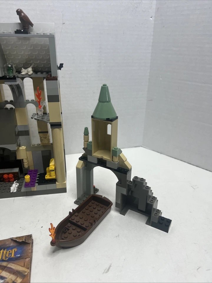 Lego Harry Potter 4709 Castillo de Hogwarts incompleto (con manual) sin figuras Foto 4 de 4