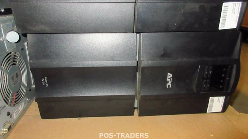 APC SMT2200I - 1980 Watts / 2200 VA -UPS USV EU 240V Power Backup INCL COVER