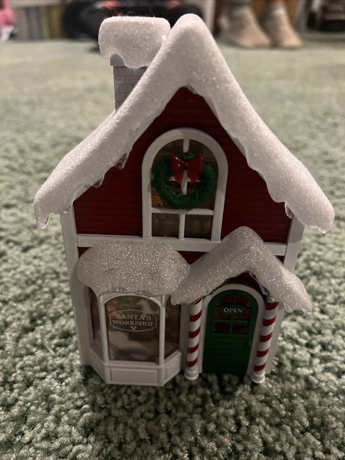 Bath & Body Works Santa Workshop Projector Wallflower Holiday Plug In Light-image