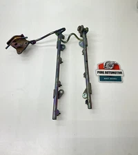 2003-2005 Nissan 350Z G35 Fuel Rail Assembly VQ35DE Oil Slick Neochrome OEM