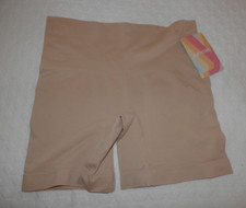 Yummie Seamless Shaping Short-Frappe-M/L-NWT-607703