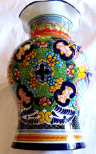 Cerámica Talavera grande, diseño intrincado y colores 13 pulgadas de alto, tapa con volantes