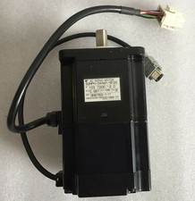 one used YASKAWA SGMPH-04ABA-SF22 Servo Motor Fast Shipping #YP1