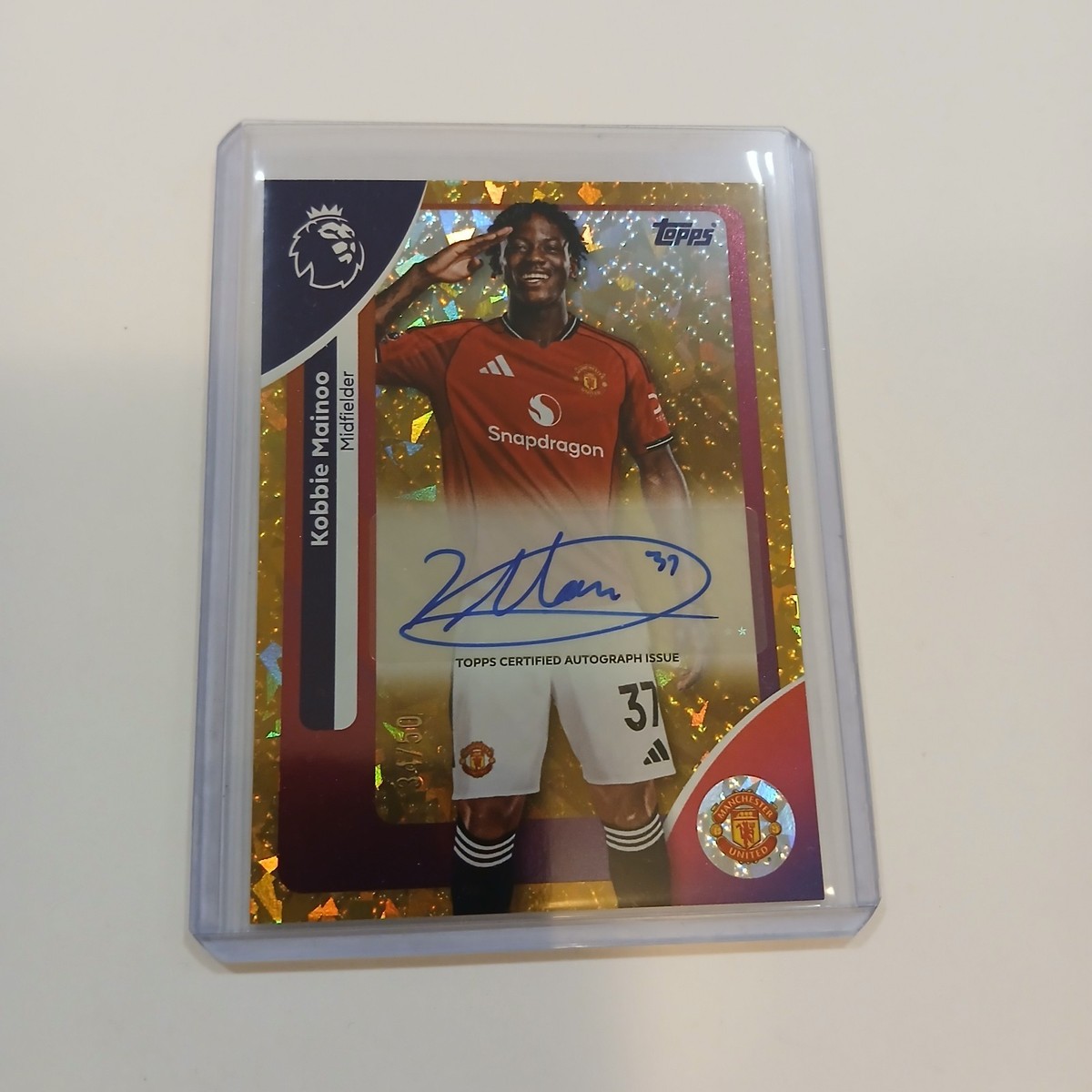 KOBBIE MAINOO ToppsJapaneditionトーディングカード Kobbie Mainoo 2025-26 Topps Premier League Gold /50 auto