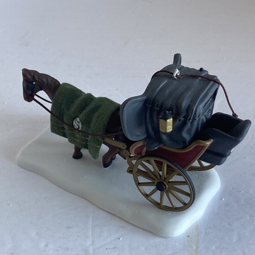 Dept. 56 Dickens Village 2001 An Elegant Ride #56.58549 Horse Drawn Carriage - Picture 8 of 8