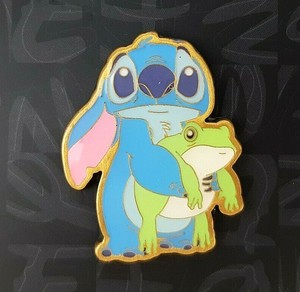 stitch frog loungefly