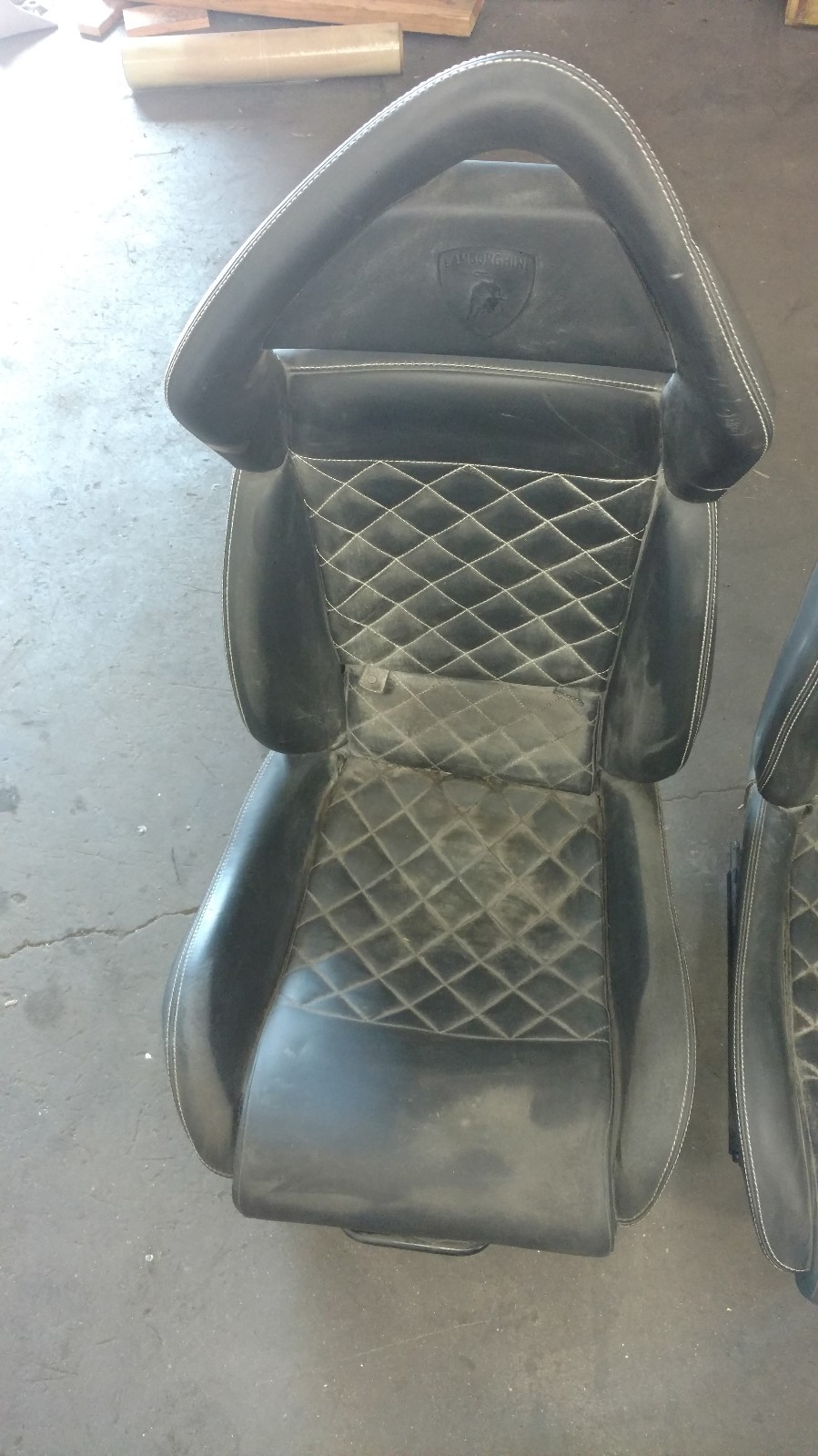 LAMBORGHINI MURCIELAGO LP640 DRIVER & PASSENGER SEATS OEM 