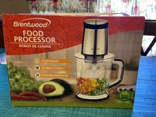 Brentwood 300-Watt 4-Blade 6.5-Cup Food Processor