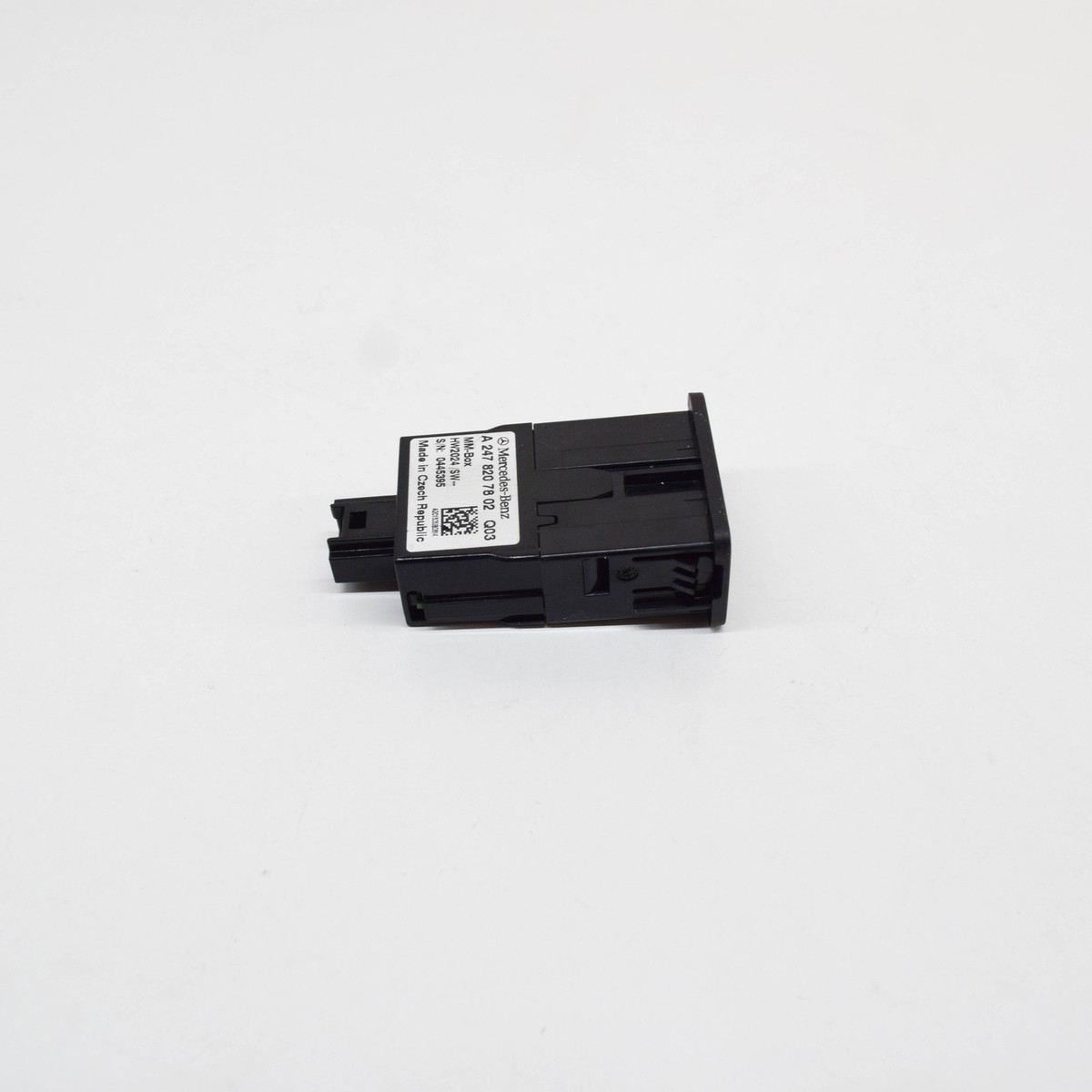 MERCEDES-BENZ SPRINTER 907 C Port USB Connection A2478207802 2.0D 