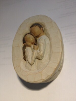 Willow Tree In Love's Embrace Keepsake Box Trinket Box 2004 ''FREE SHIPPING''