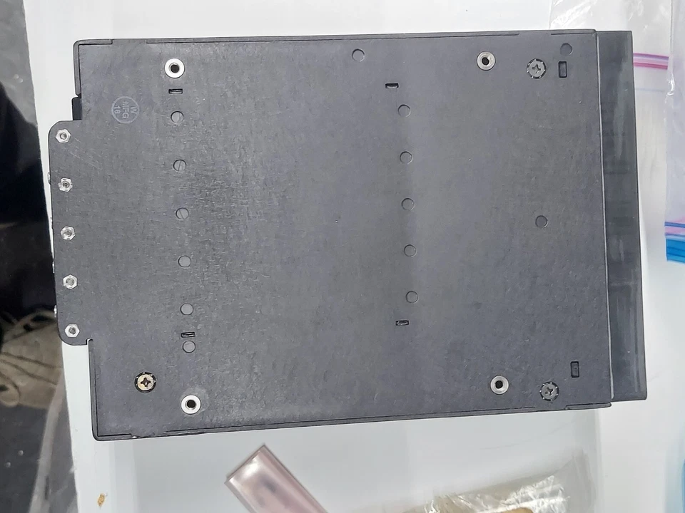 VICOR MM1-14501 Mini MegaPAC Power Supply 115/230 VAC 25/15A LOOKS UNUSED - Image 4 of 4