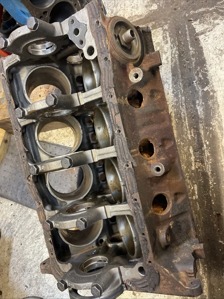OEM original 1964 289 Ford Bare Engine Block STD Bore Mustang Fairlane Falcon - Image 4 of 4