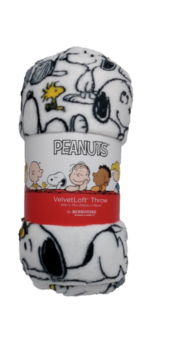 Peanuts Snoopy Smile Laugh Happy Fun Velvet Soft Plush Throw Blanket 60" X 70" - Picture 1 of 8