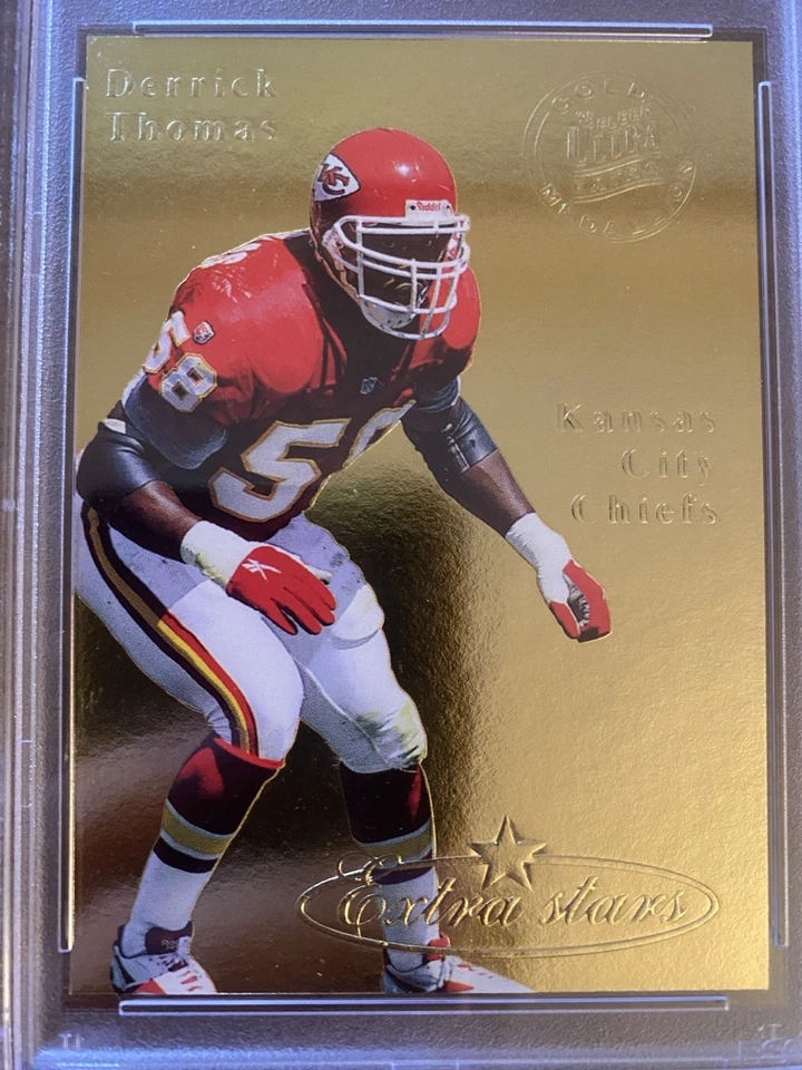 1995 Ultra #497 Derrick Thomas Extra Stars Gold Medallion PSA 8 NM-MT - Image 2 of 4