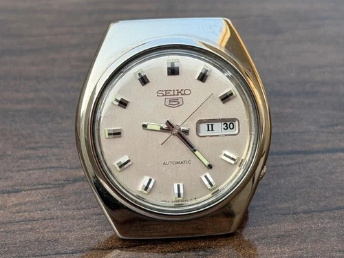 Seiko 5 Vintage Automatic Mens Watch Japan Made 6309-8500 Spares/Repairs(132)