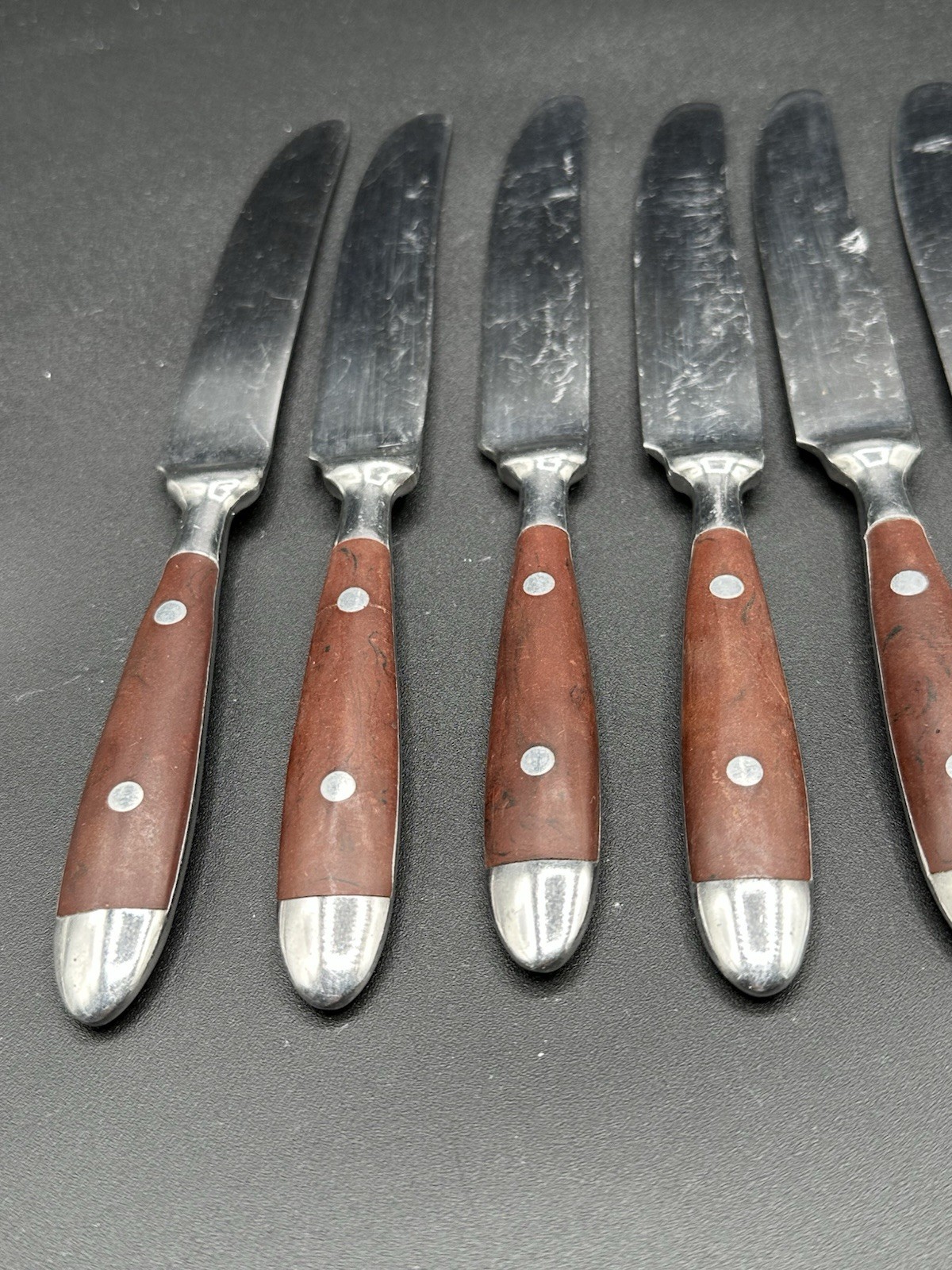 8 H.F. Ltd (Hanford Forge) Stainless China 06 Brown Rivet Handles Dinner Knives